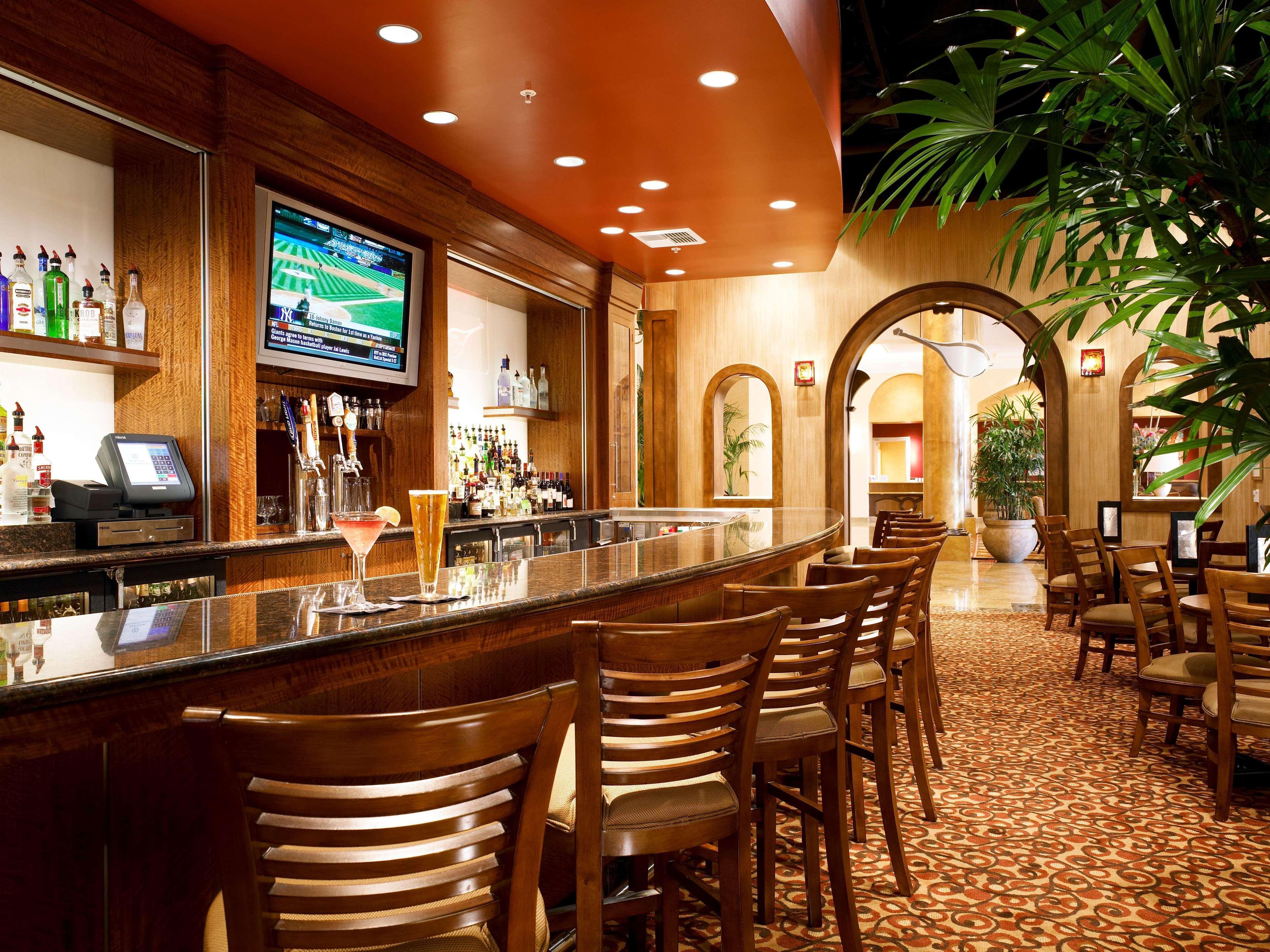 Doubletree Suites By Hilton Anaheim Resort/Convention Center Экстерьер фото