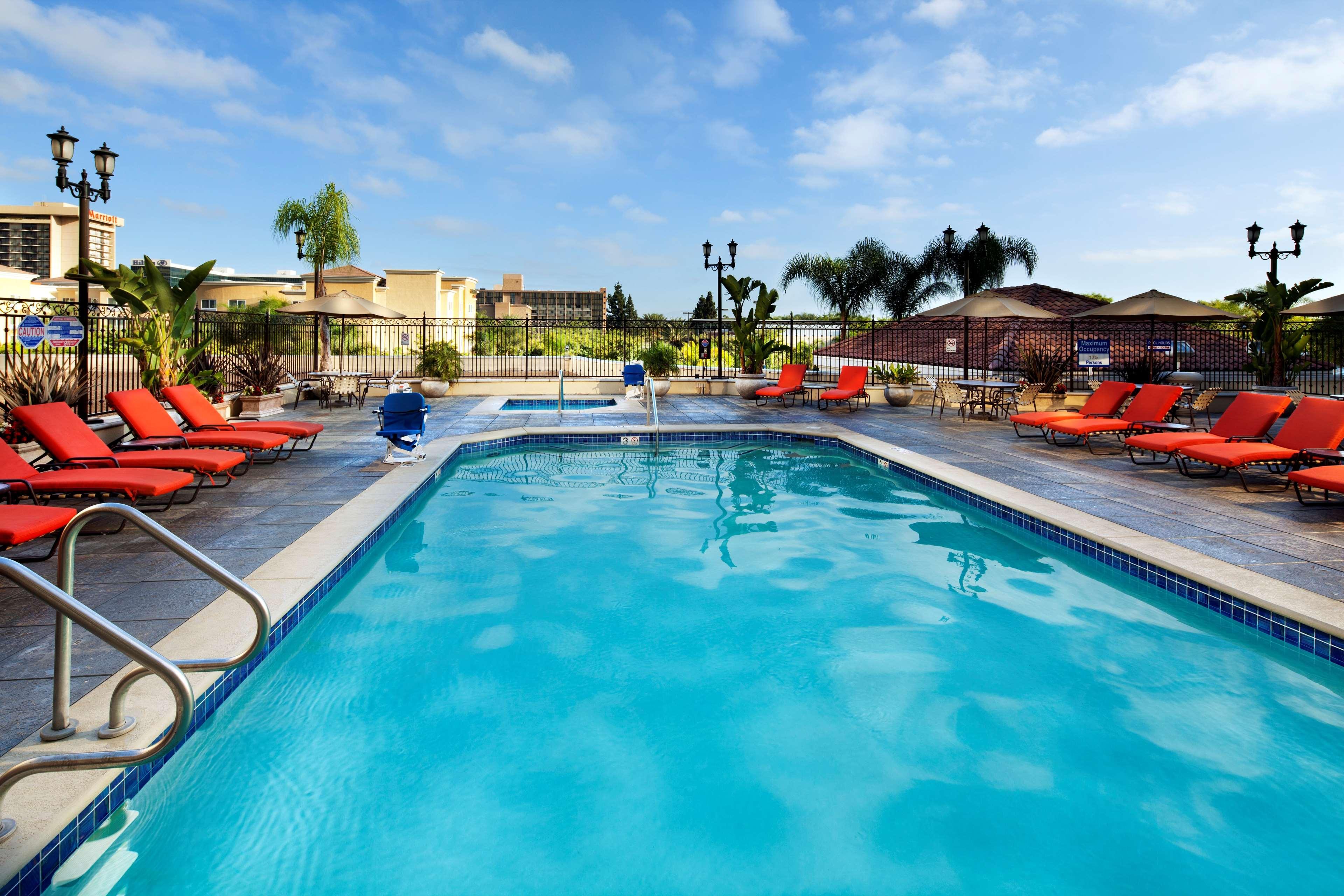 Doubletree Suites By Hilton Anaheim Resort/Convention Center Экстерьер фото