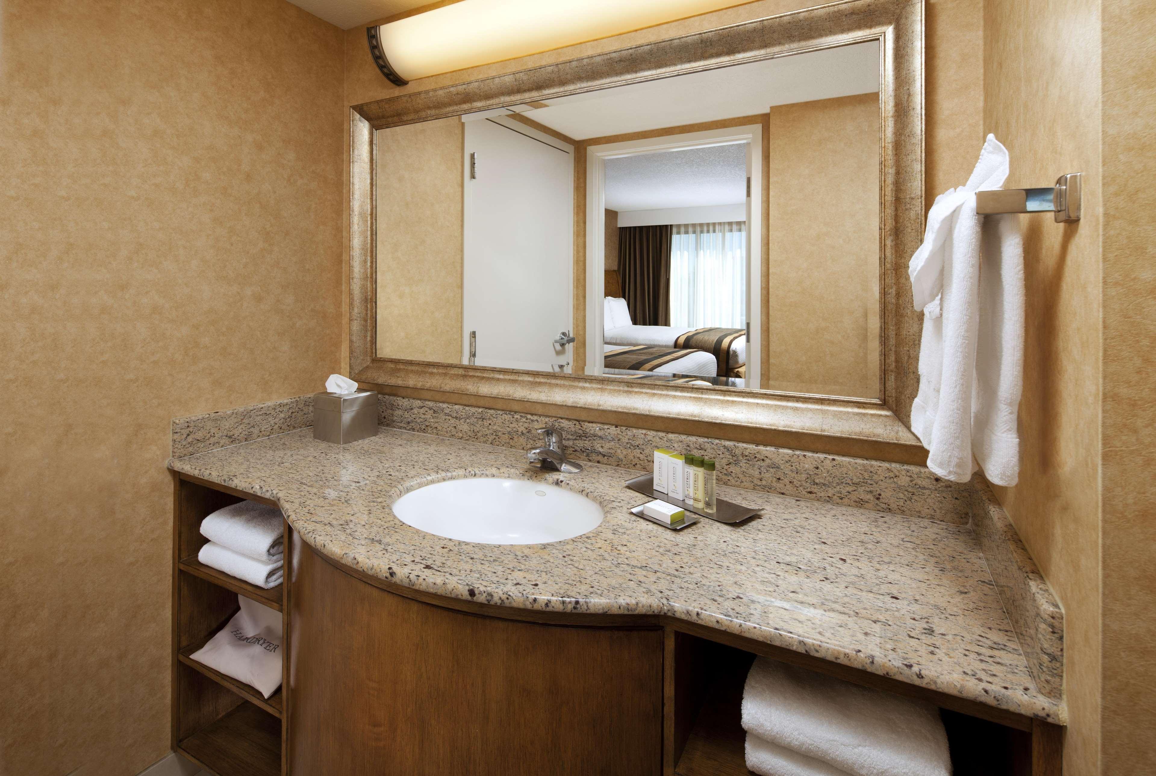 Doubletree Suites By Hilton Anaheim Resort/Convention Center Экстерьер фото