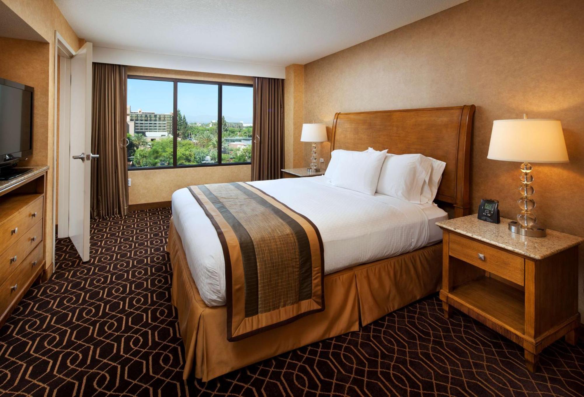 Doubletree Suites By Hilton Anaheim Resort/Convention Center Экстерьер фото