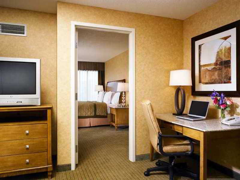 Doubletree Suites By Hilton Anaheim Resort/Convention Center Номер фото
